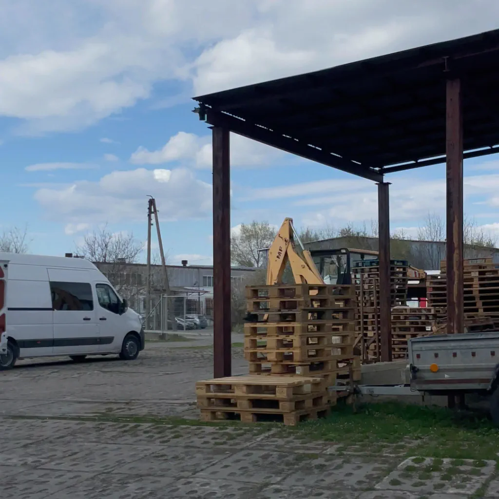 Warehouse territory in Poland. The territory of the Polish warehouse where we unload freight.